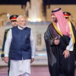 Modi e príncipe herdeiro saudita concordam em garantir segurança do transporte marítimo em Ormuz em meio à guerra com o Irã.