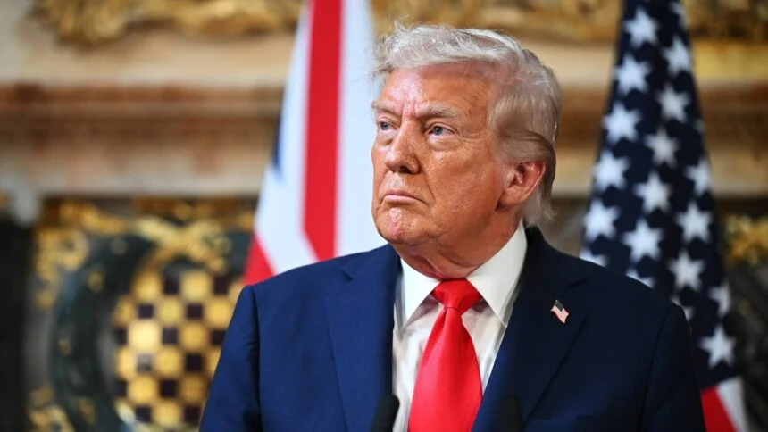 Conselho de Paz de Trump recebe fração dos US$ 17 bilhões prometidos para Gaza.