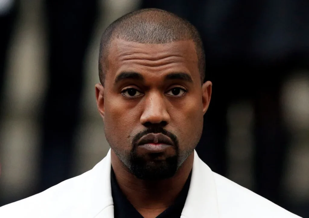Kanye West adia show em Marselha enquanto a França se movimenta para bloqueá-lo.