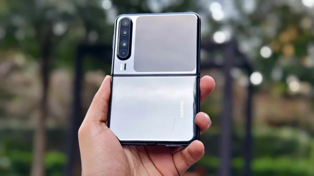 Huawei Pura X2 terá três formatos dobráveis.