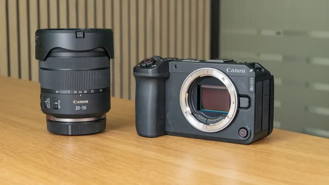 Canon apresenta a EOS R6 V, sua primeira câmera mirrorless voltada para vídeo.
