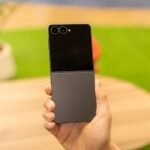 Samsung Galaxy Z Flip 8 deve chegar sem dobra visível na tela.