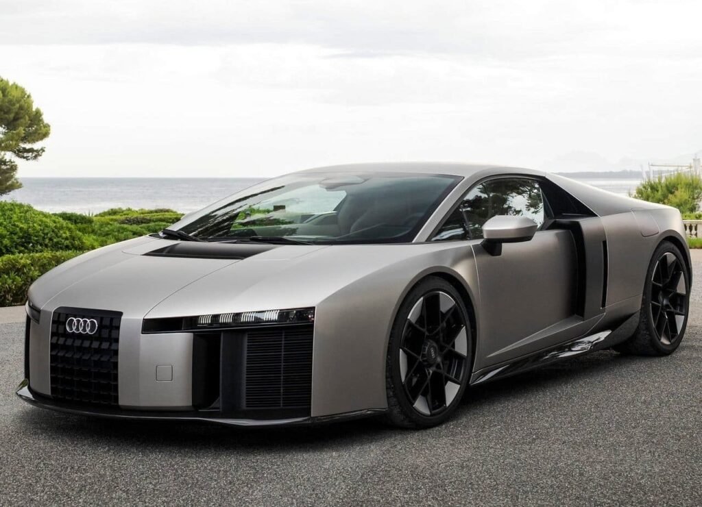 Audi revela o superesportivo híbrido Nuvolari de 987 cv.