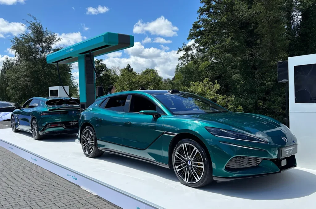 BYD lança Carregadores Flash de 1.500 kW no Reino Unido e na Alemanha.